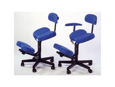 Tabouret assis - genoux